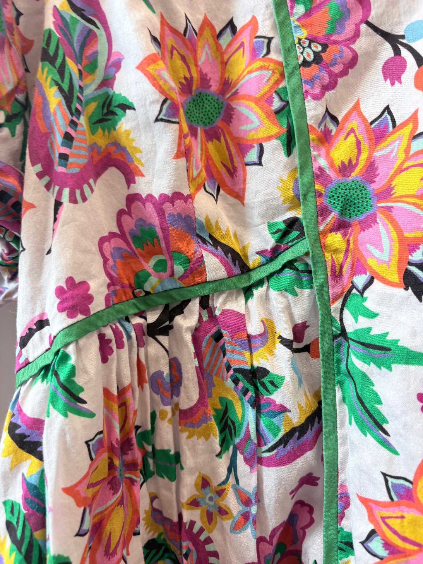 Bright Floral Crosby Dress Kilby Dress\- 100% cotton , L