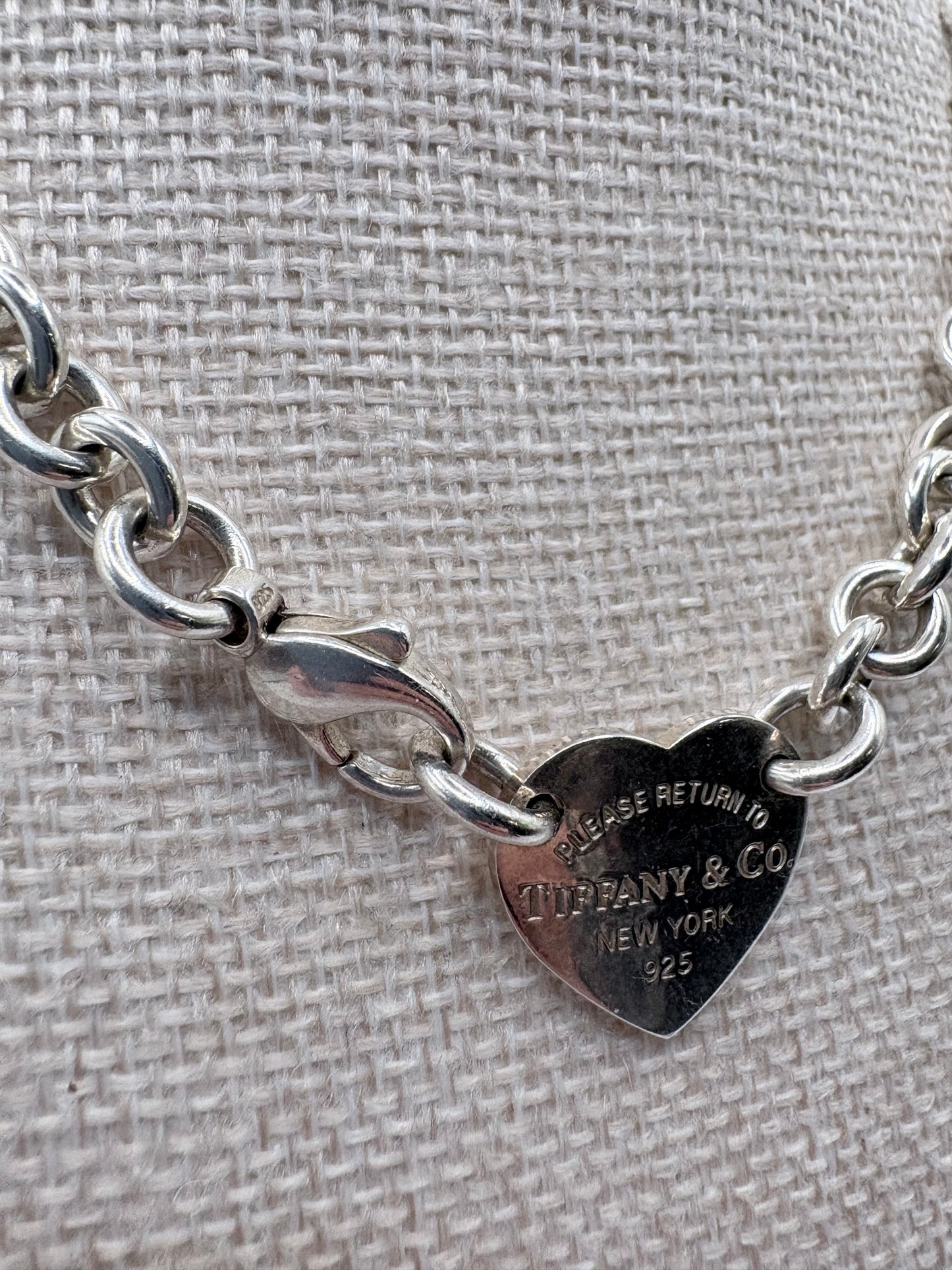 Sterling Tiffany & co. Necklace "Return to Tiffany" heart on Rollo chain 14"