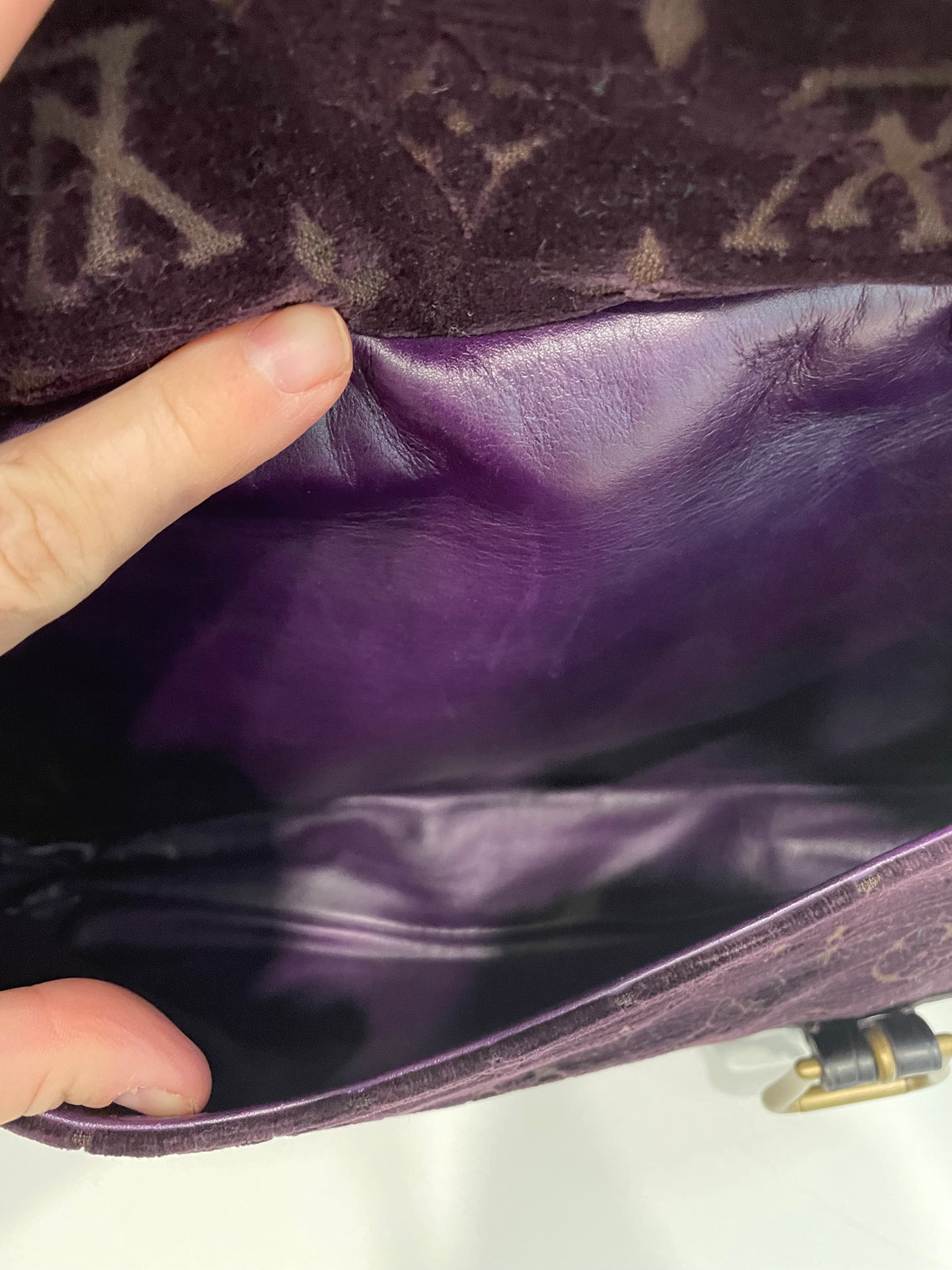 Aubergine Louis Vuitton Handbag Clyde Mon, Velour w Alligator/Ostrich trim c. 2004 VGUC
