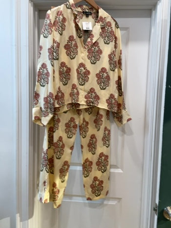 Pastel Yellow J. Crew  Blouse/Pants Clay/Green Floral , M