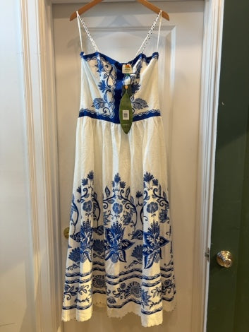 White/Blue  Farm Rio  Dress NWT, L