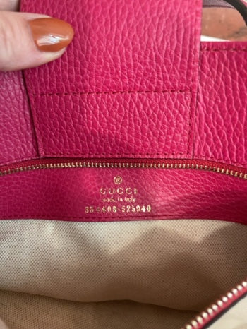Magenta Gucci Swing Tote  Excellent/very good condition