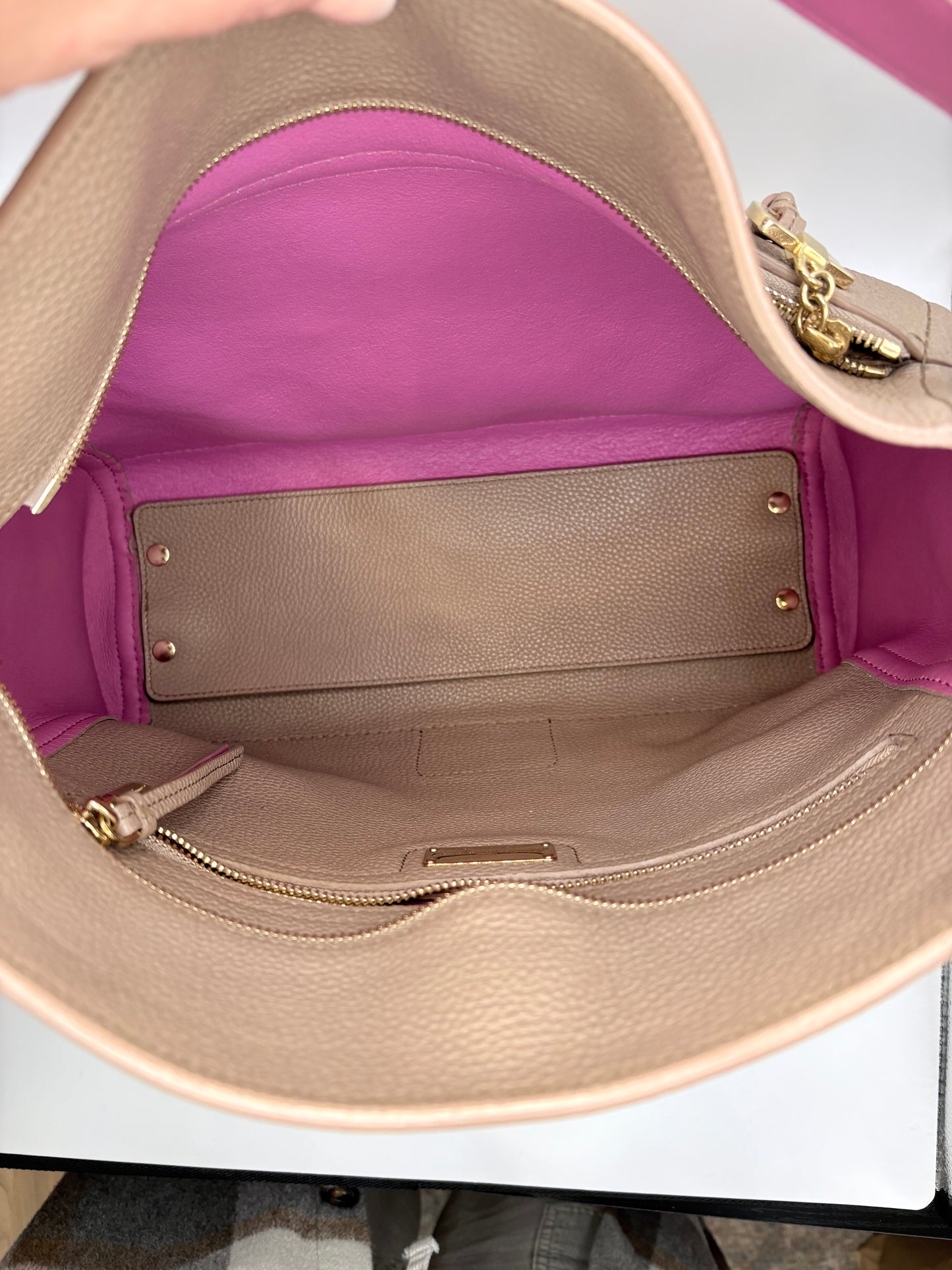 Taupe Ferragamo Handbag Pebbled Ally bag, pink lining