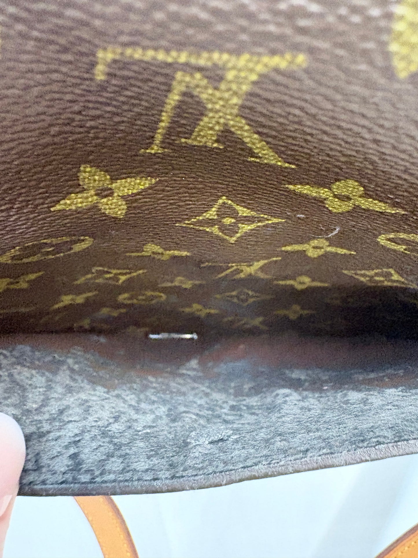 Monogram  Louis Vuitton Handbag Saint Cloud GM USA May 1993