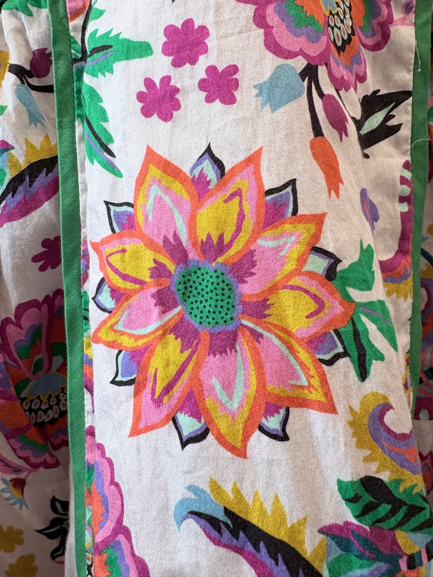 Bright Floral  Crosby  Dress Kilby Dress\- 100% cotton , L