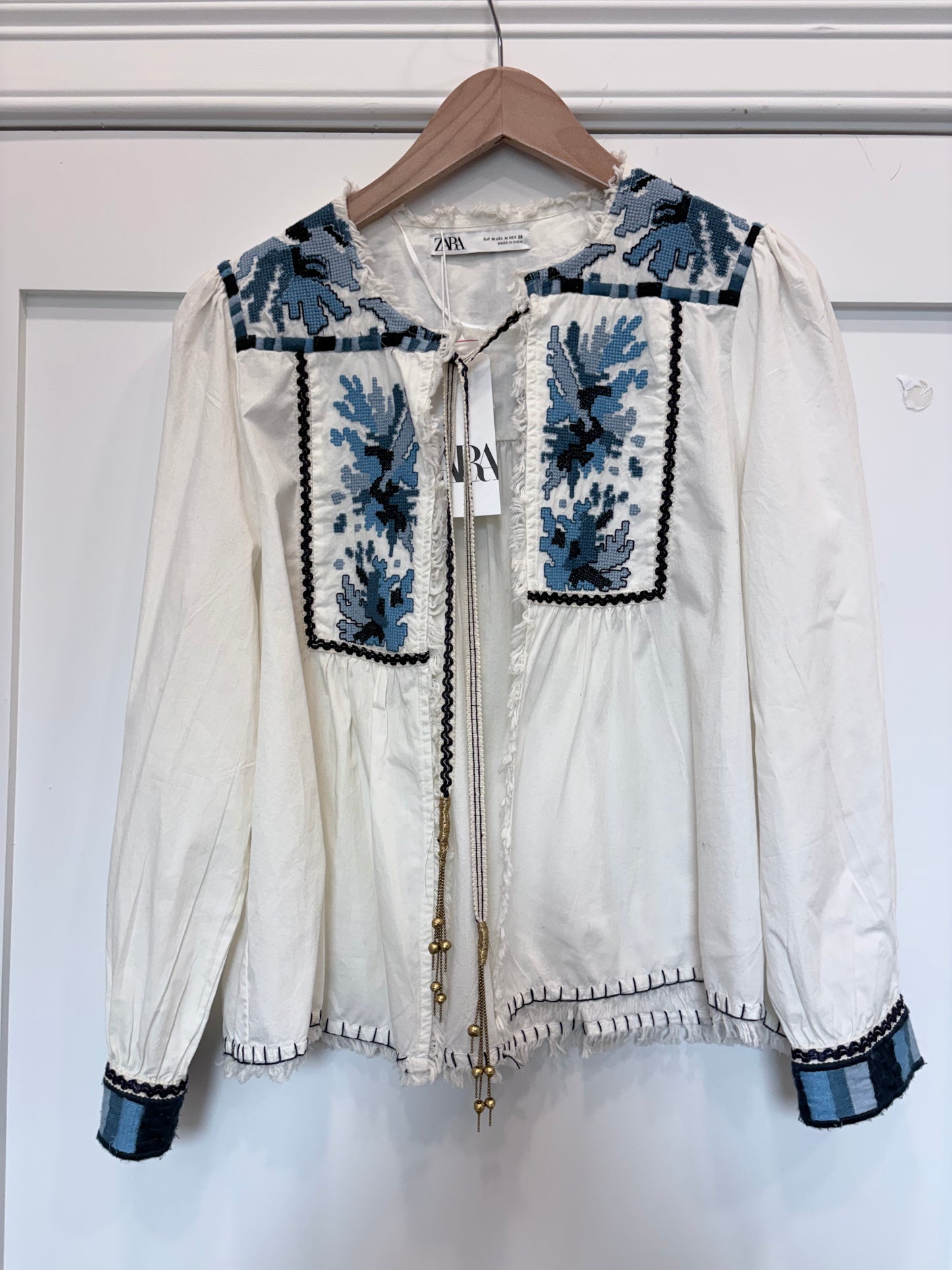 White/Blue  Zara  Blouse  NWT, Embroidered , M