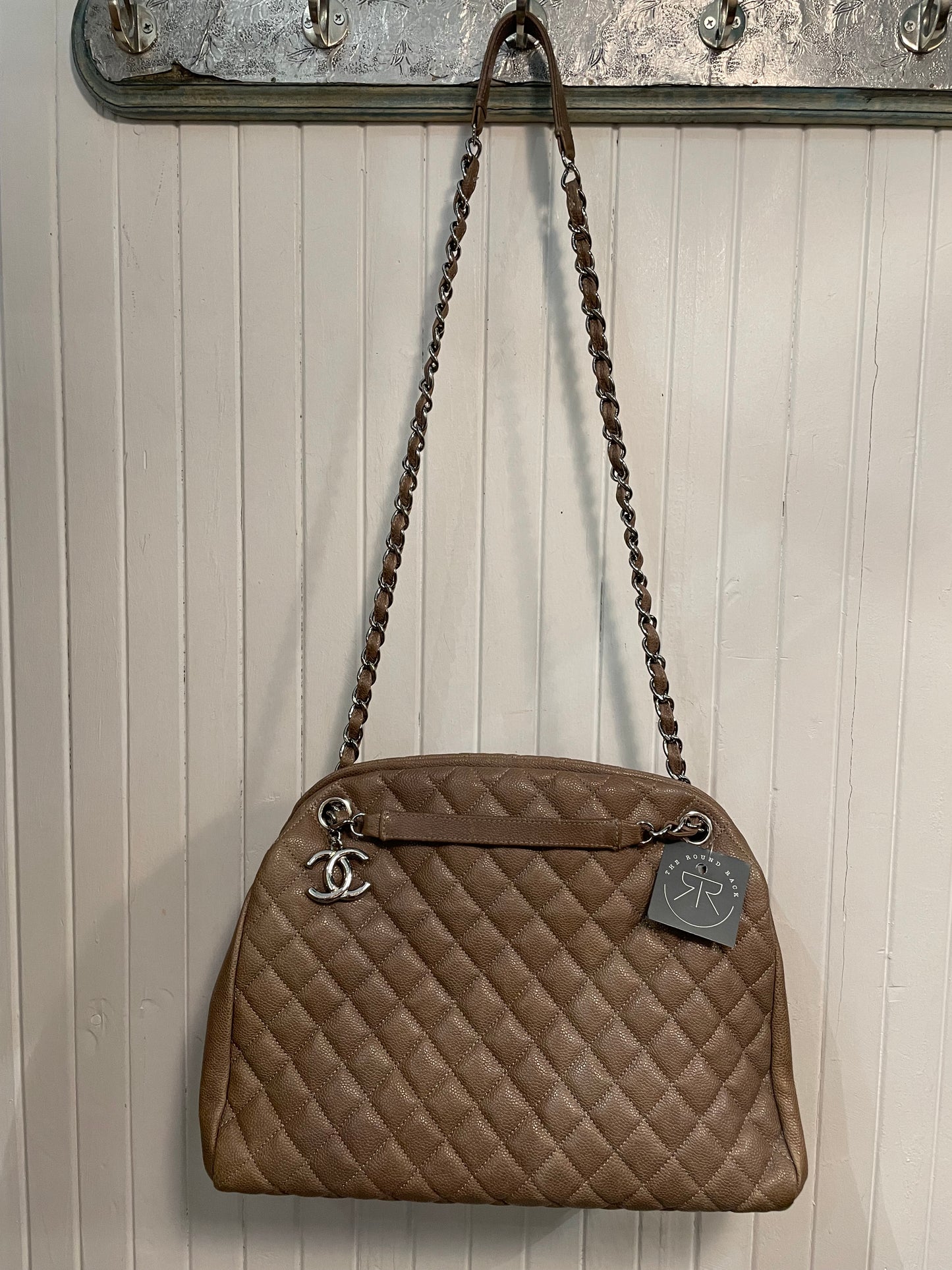 Taupe  Chanel  Handbag Caviar quilted "Just Mmlle" bowling bag