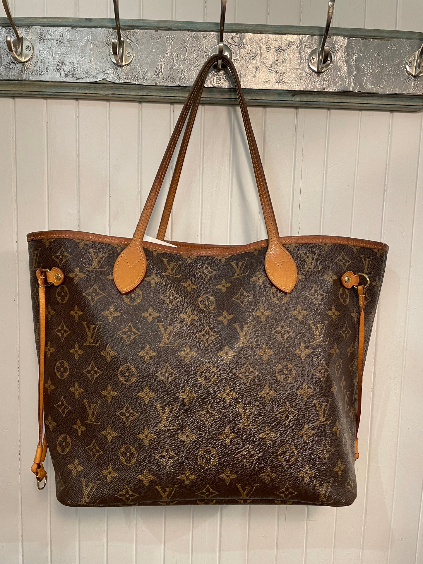 Signature Louis Vuitton Handbag Neverfull MM- with box and bag 2016