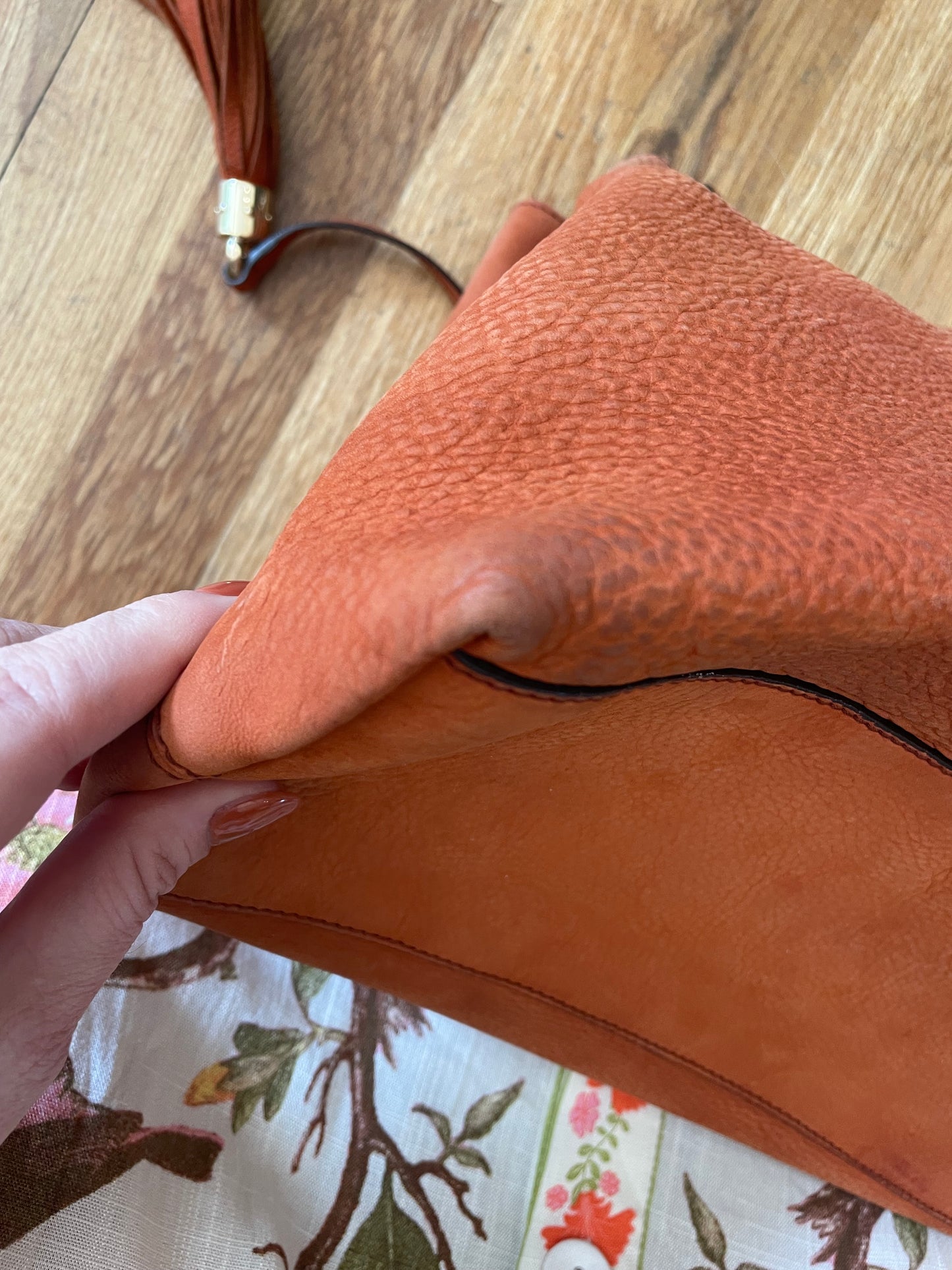Burnt Orange Gucci  Handbag Soho Chain tote- Condition- used