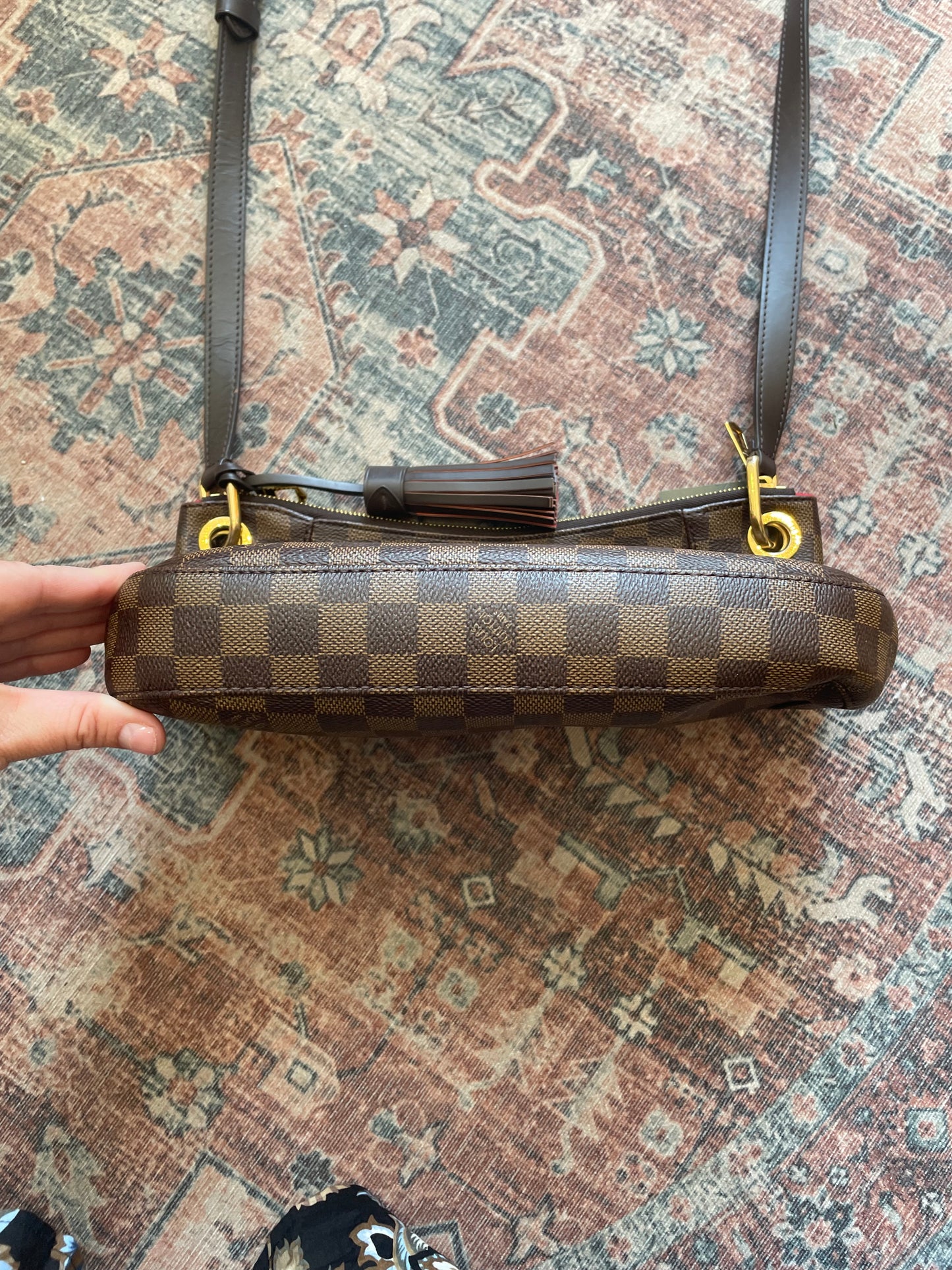 Brown Damier Louis Vuitton  Messenger bag Red trim South Bank Besace 2020 W/BOX