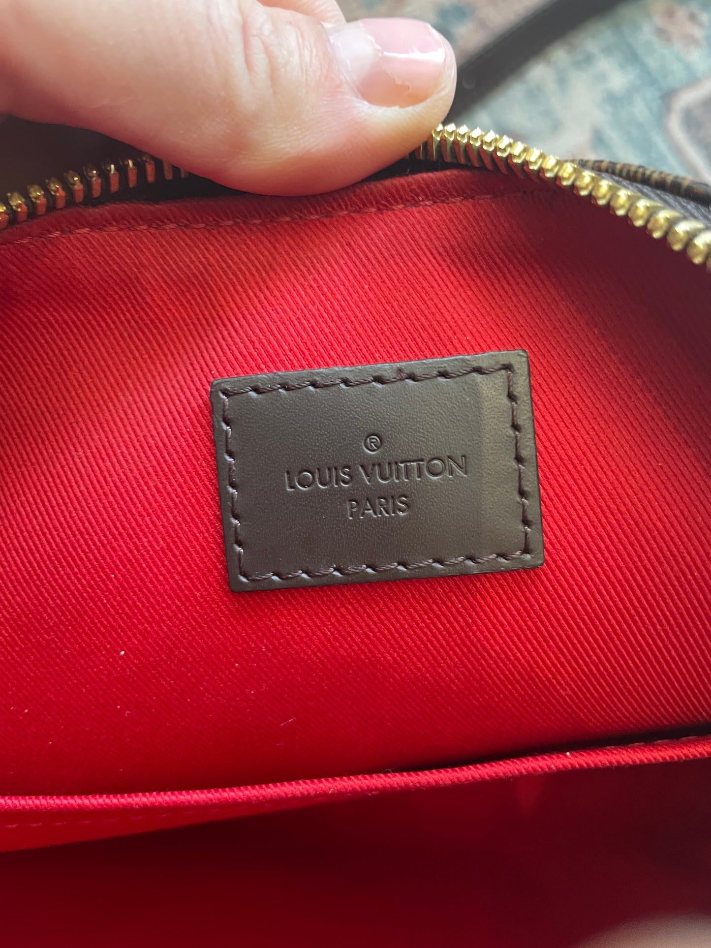 Brown Damier Louis Vuitton  Messenger bag Red trim South Bank Besace 2020 W/BOX