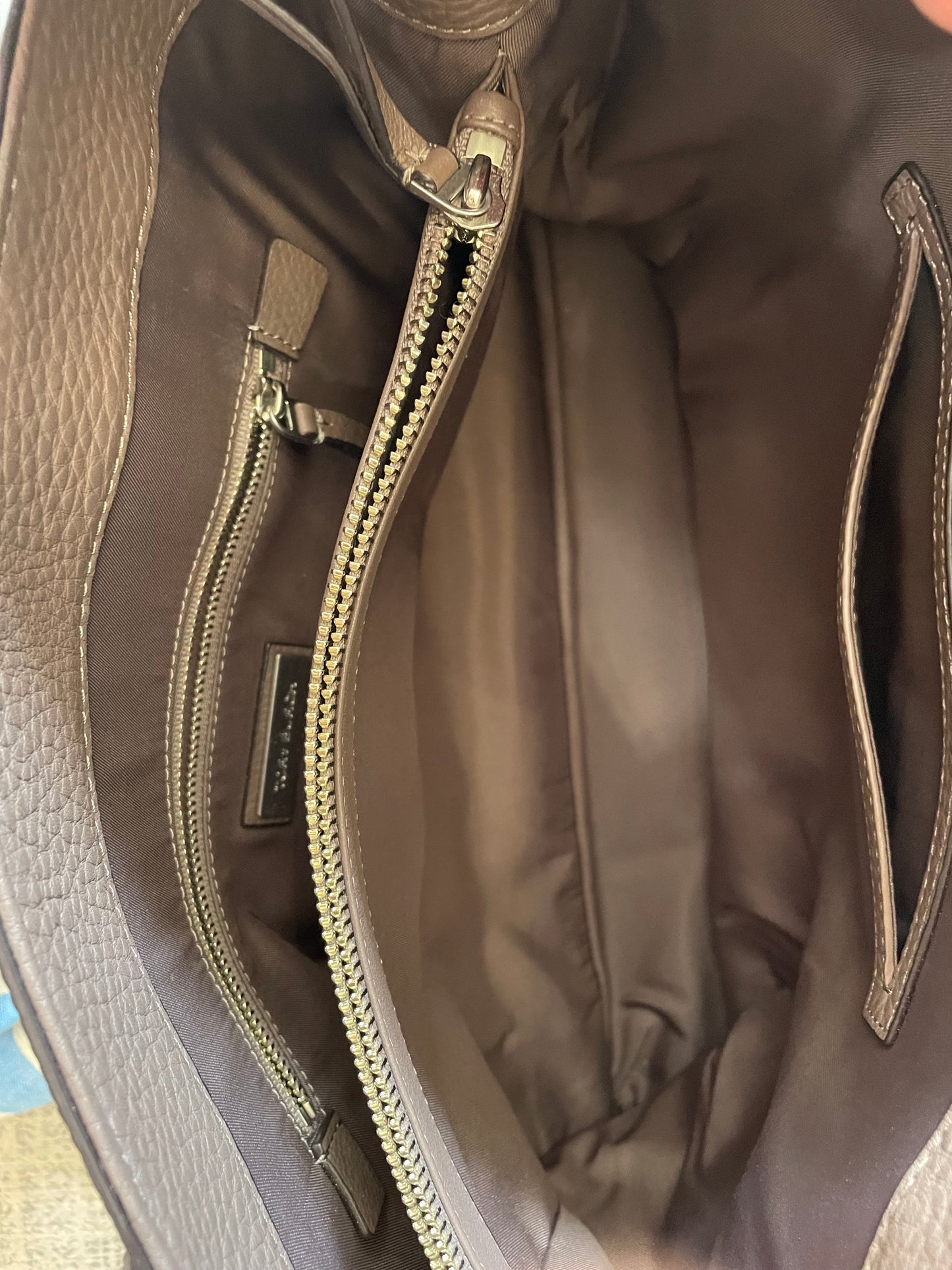 Taupe, Pebbled Tory Burch Handbag Top handle McGraw Satchel
