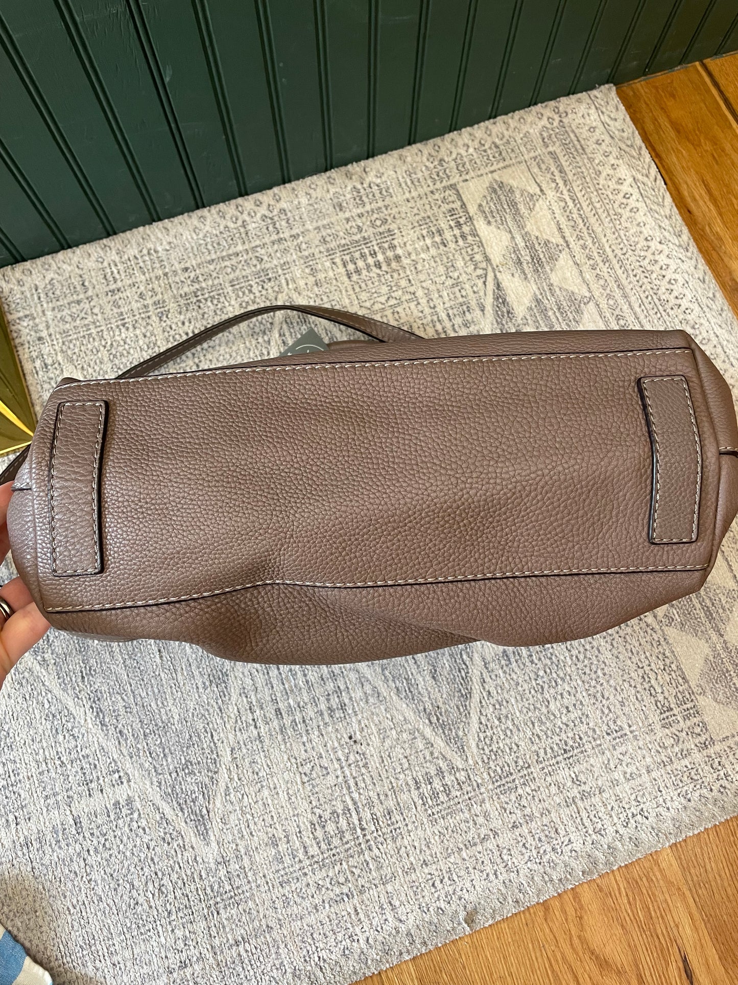Taupe, Pebbled Tory Burch Handbag Top handle McGraw Satchel