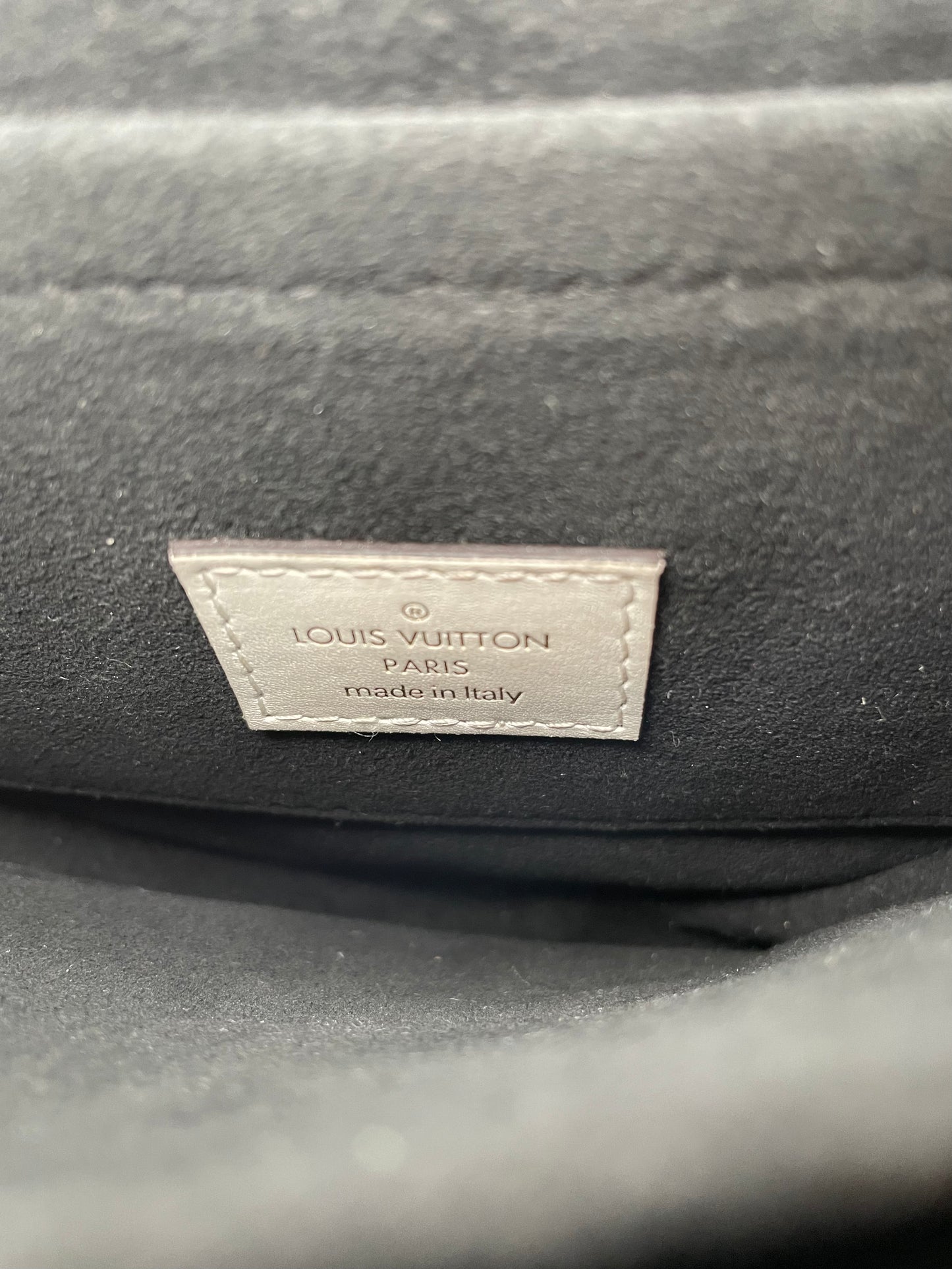 White/Brown Monogram  Louis Vuitton Crossbody Chantilly Lock 2018 VGUC, W CoA