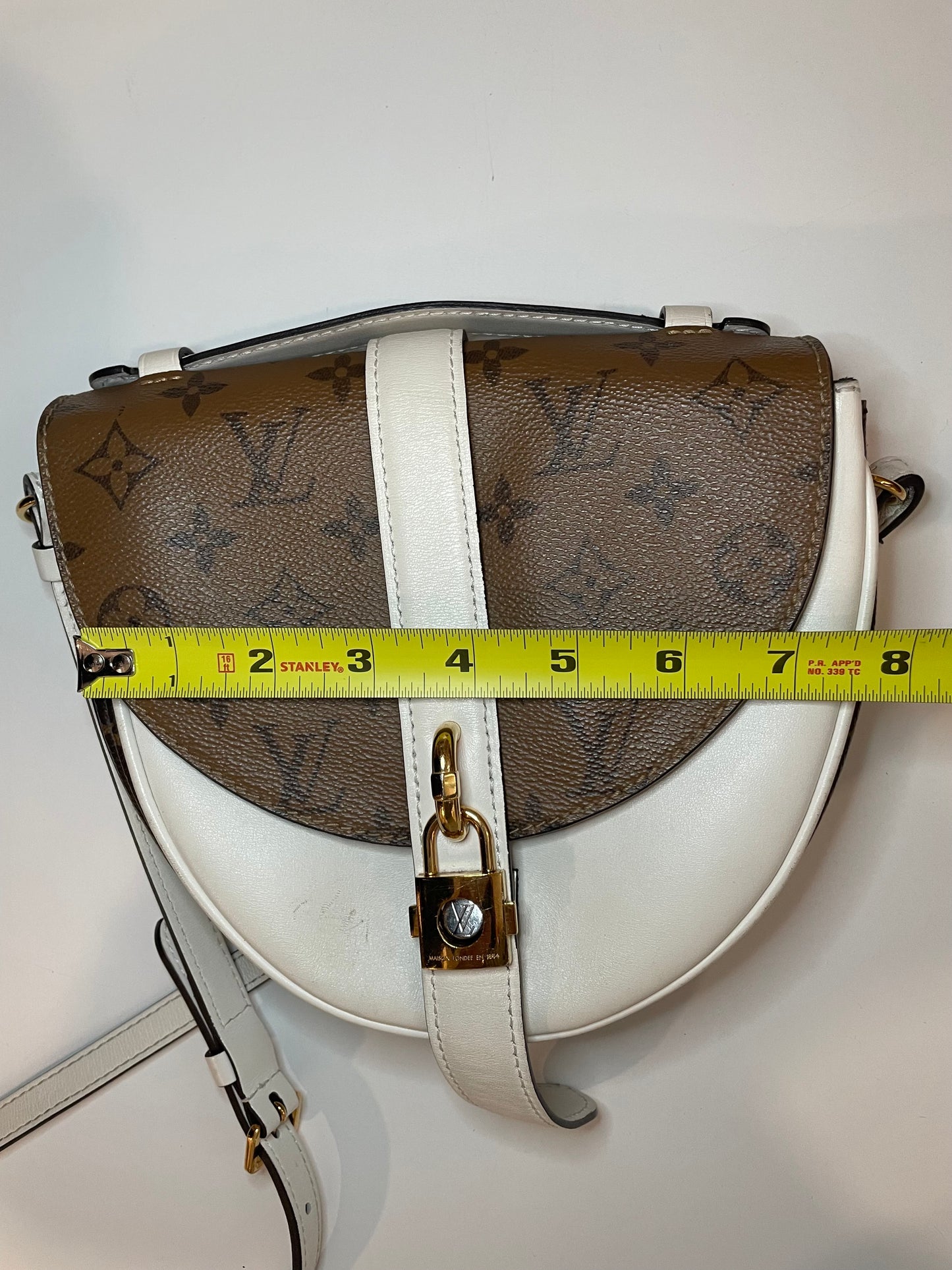 White/Brown Monogram  Louis Vuitton Crossbody Chantilly Lock 2018 VGUC, W CoA