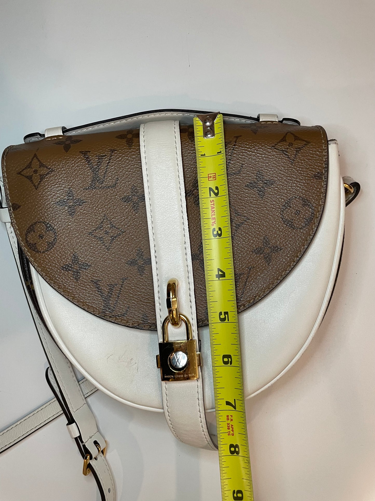 White/Brown Monogram  Louis Vuitton Crossbody Chantilly Lock 2018 VGUC, W CoA