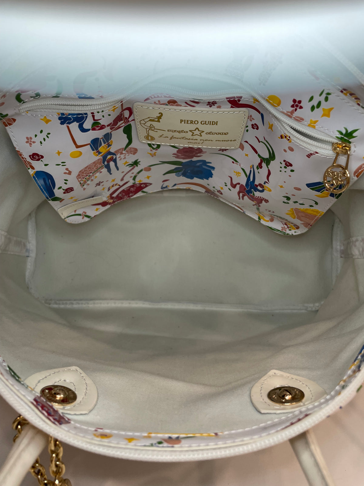 White, Circus Piero Guidi  Handbag  "Magic Circus" VGUC- small scuff on bottom