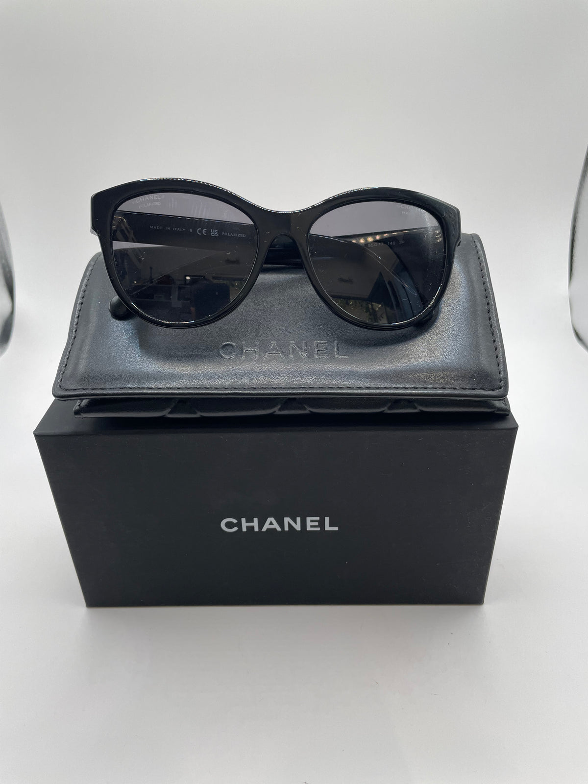 Black/gold Chanel Sunglasses CH5458 WITH CASE