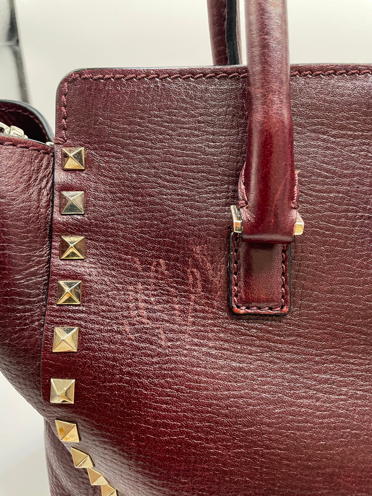 Oxblood Valentino Handbag Rockstud Trapeze double handle tote