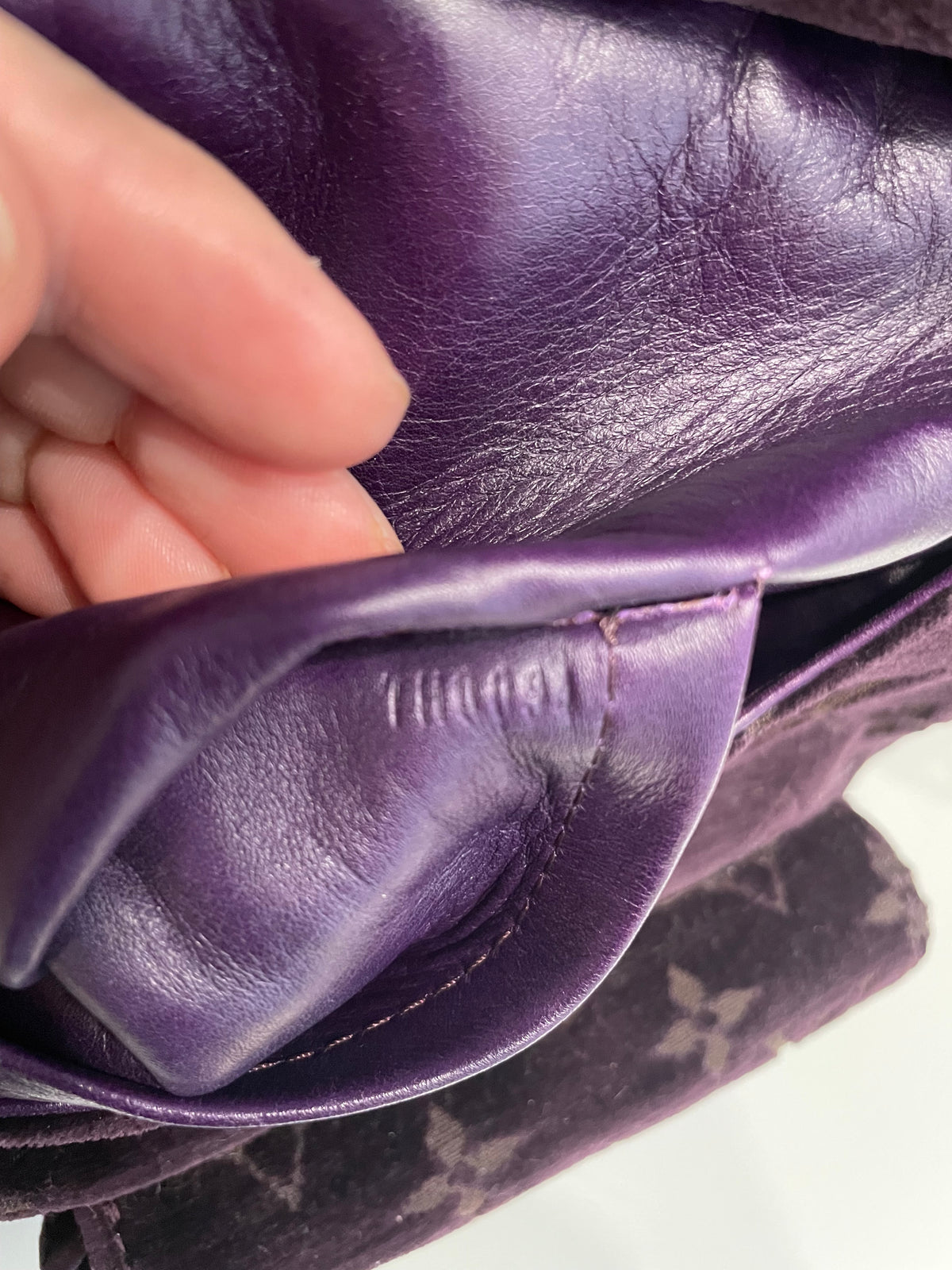 Aubergine Louis Vuitton  Handbag Clyde Mon, Velour w Alligator/Ostrich trim c. 2004 VGUC