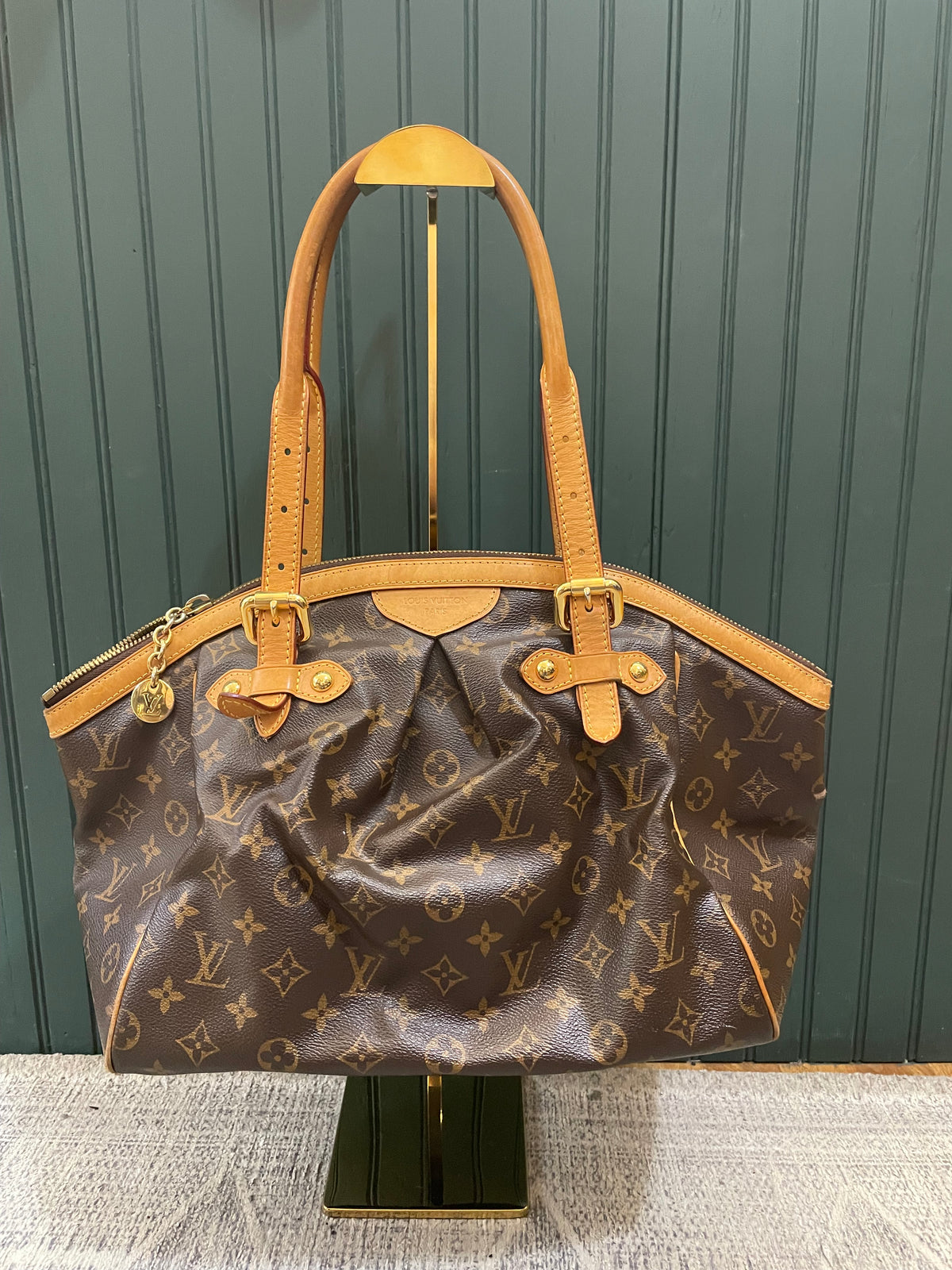 Signature Monogram  Louis Vuitton Handbag Tivoli, France 2015- NO BOX OR DUSTER- VGUC, GM