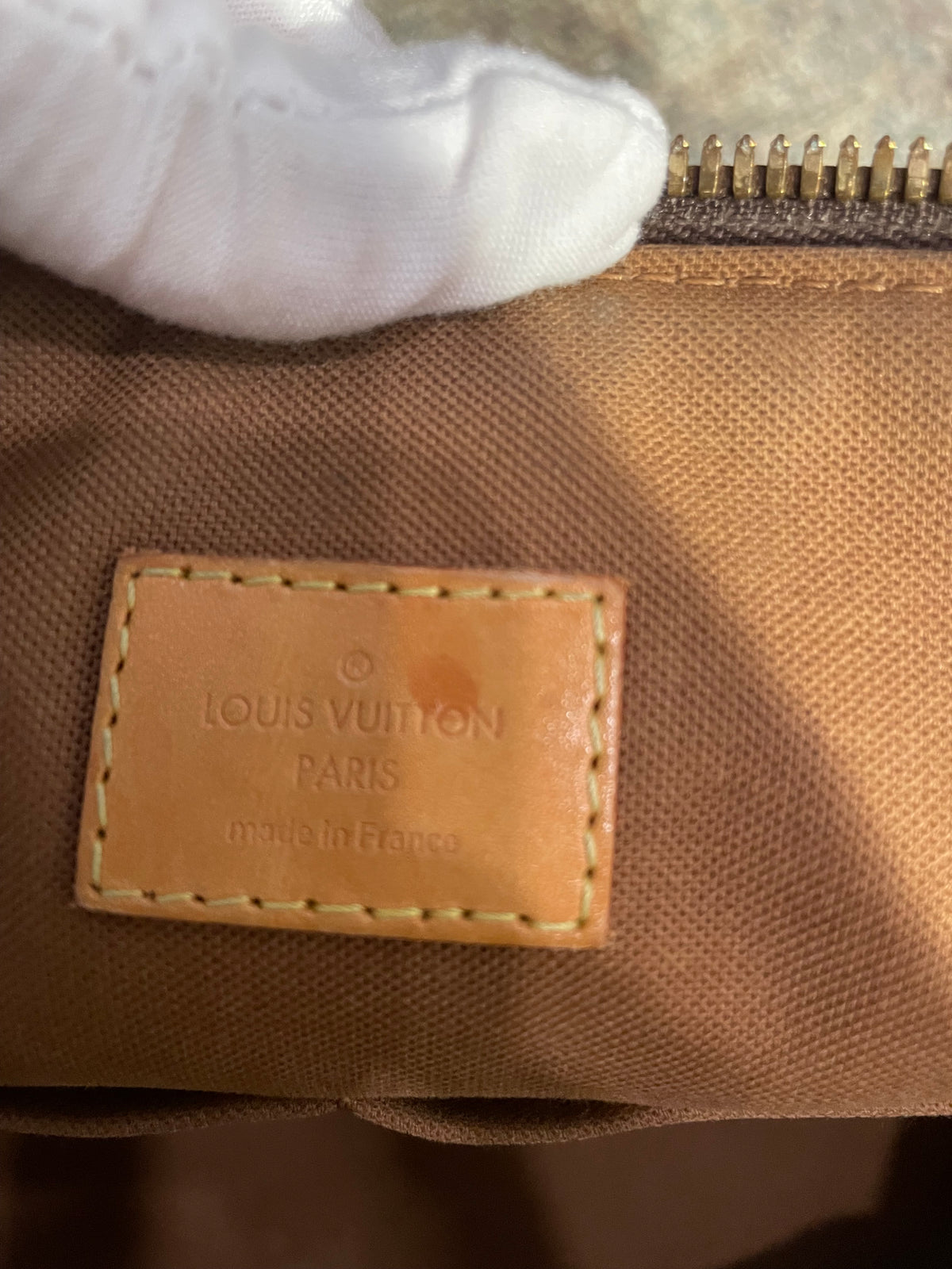 Signature Monogram  Louis Vuitton Handbag Tivoli, France 2015- NO BOX OR DUSTER- VGUC, GM
