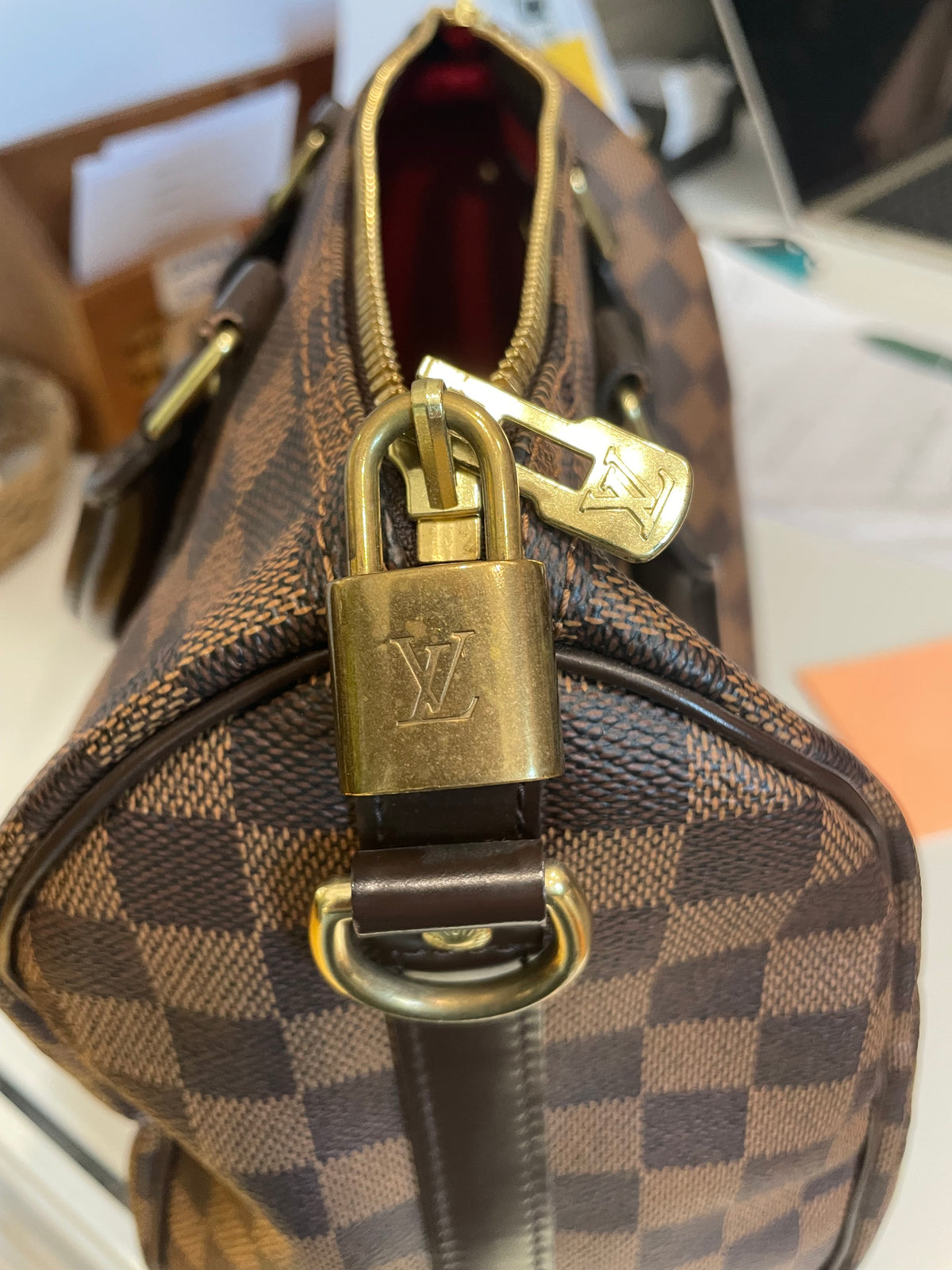 Brown Damier Louis Vuitton  Handbag Speedy Bandouliere 25 C.2016- BOX, Bag, paperwork etc.  VG/EXCELLENT CONDITION  

, 25