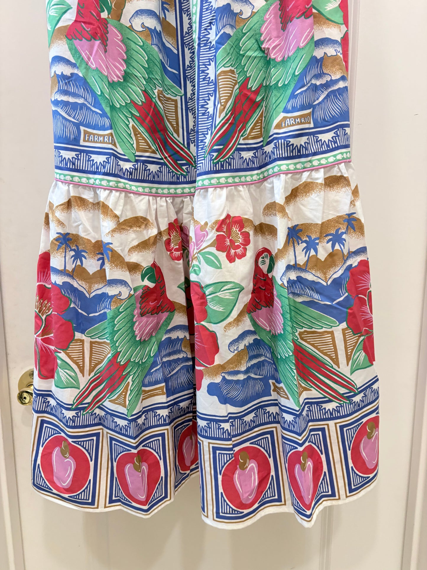 White, Multi Print  Farm Rio Dress NWT, Parrots/Palm  rt $240 , M