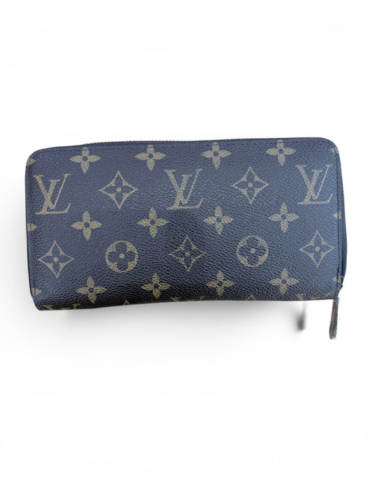Signature Monogram Louis Vuitton Wallet  'Zippy' - no box or bag  Spain July 2015