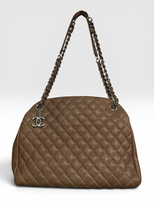 Taupe  Chanel  Handbag Caviar quilted "Just Mmlle" bowling bag