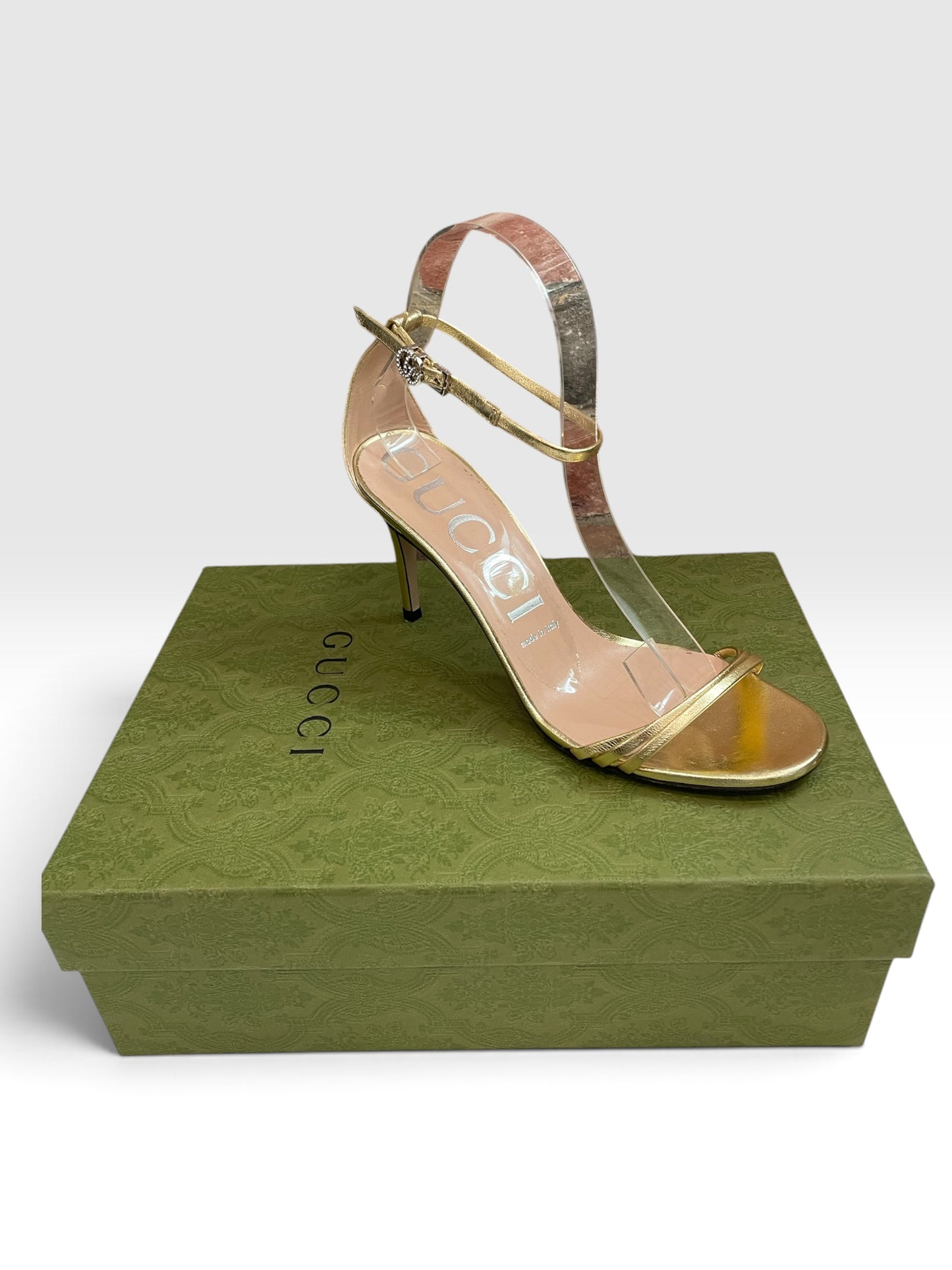 Gold Gucci  Sandals WITH BOX MSRP $900+, 37.5/7