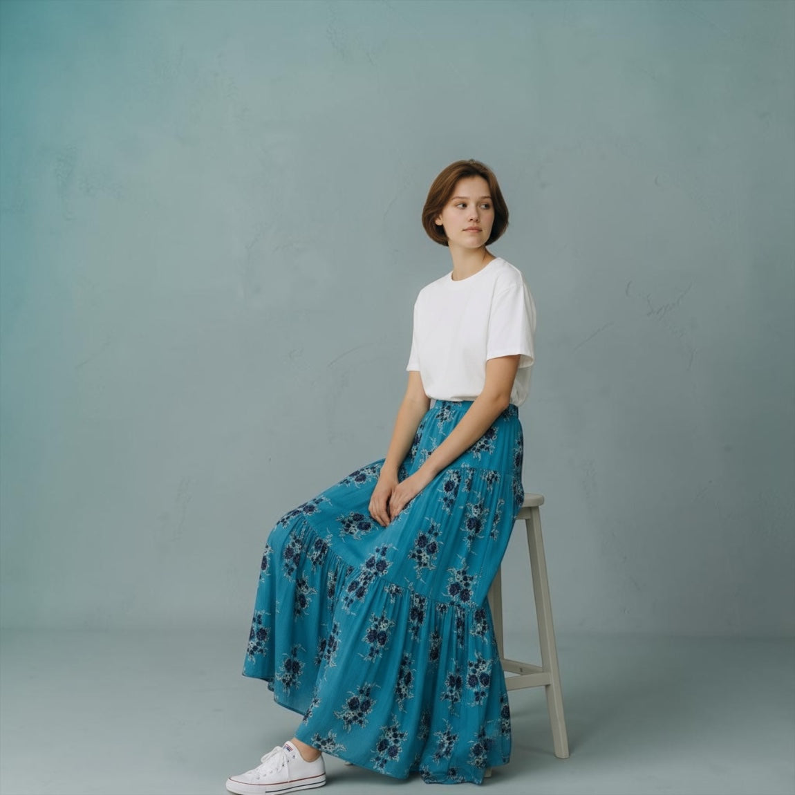 Turquoise. navy Floral  Veronica Beard Maxi Skirt Tiered maxi, 4